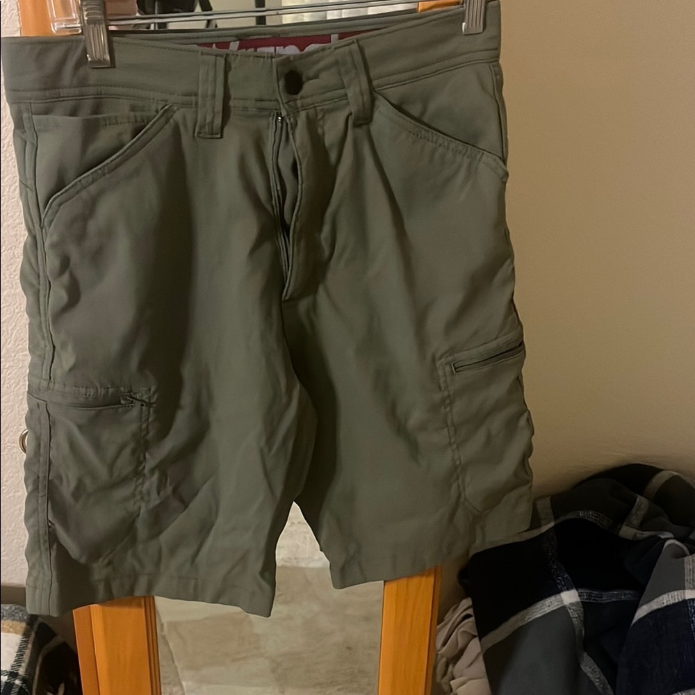 Men's Green Cargo Shorts